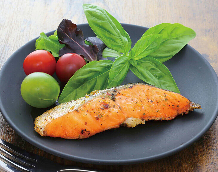 Grilled Salmon with Basil